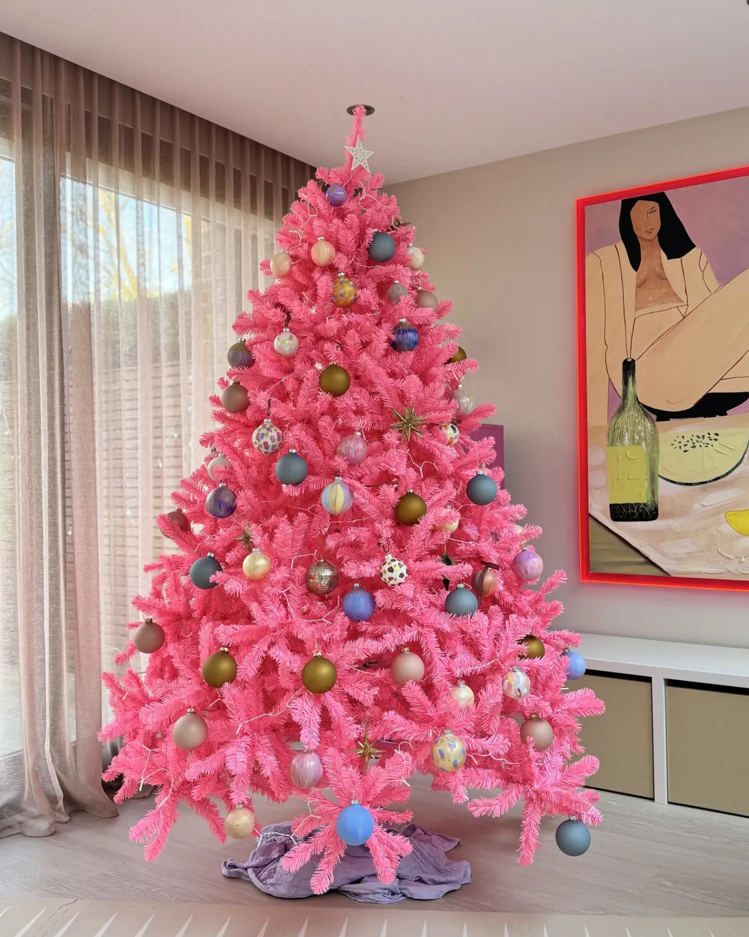 Clearance Beliani Albero di Natale artificiale FARNHAM Rosa