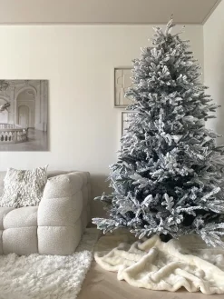 Sale Beliani Albero natalizio innevato BASSIE Bianco Bianco Verde