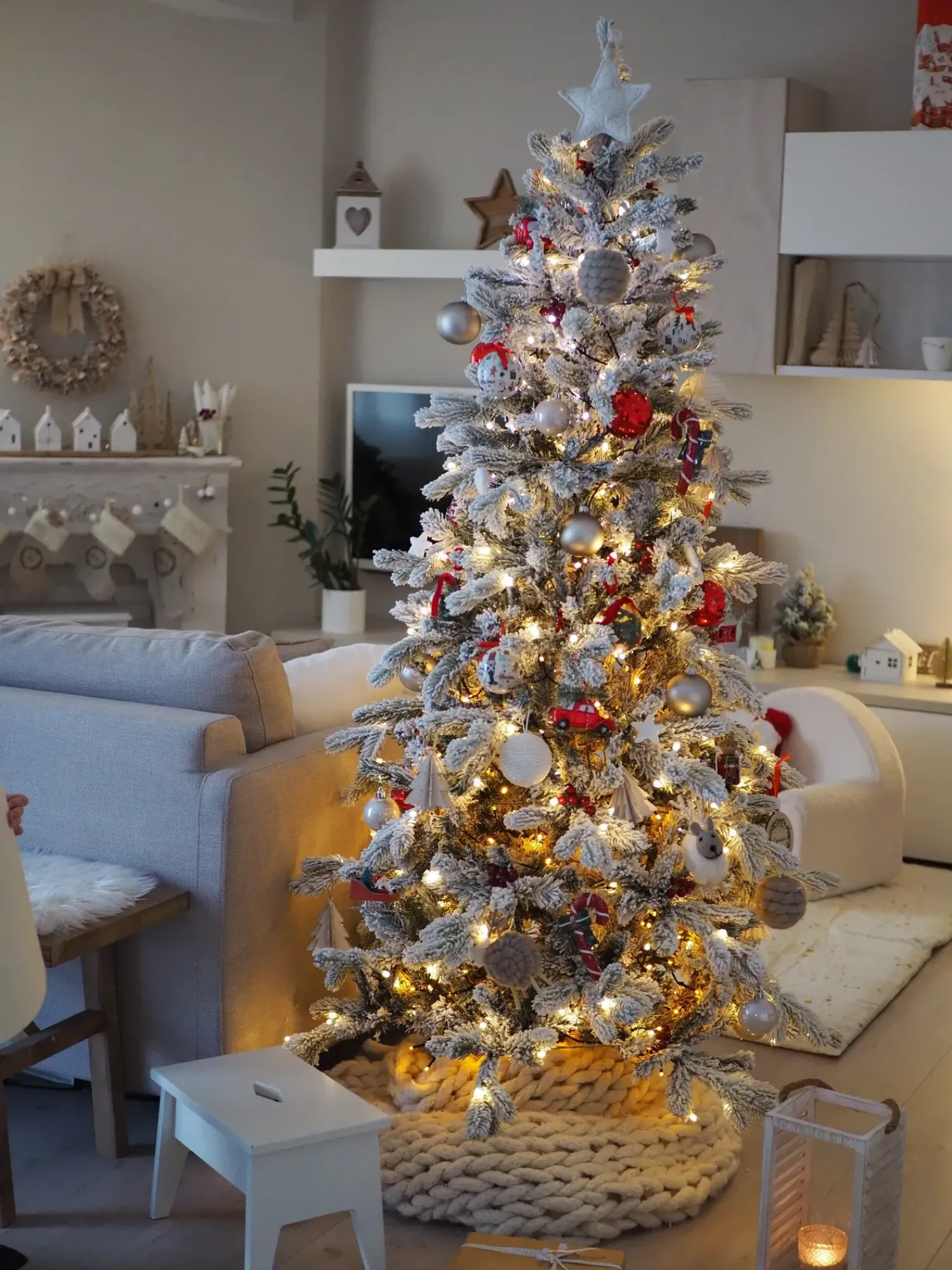 Discount Beliani Albero natalizio innevato LED TATLOW Verde Bianco Verde