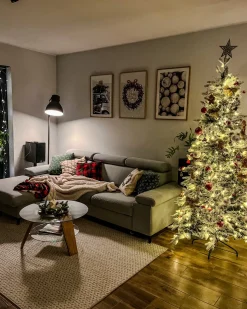 Beliani Albero natalizio innevato LED TATLOW Verde Bianco Verde