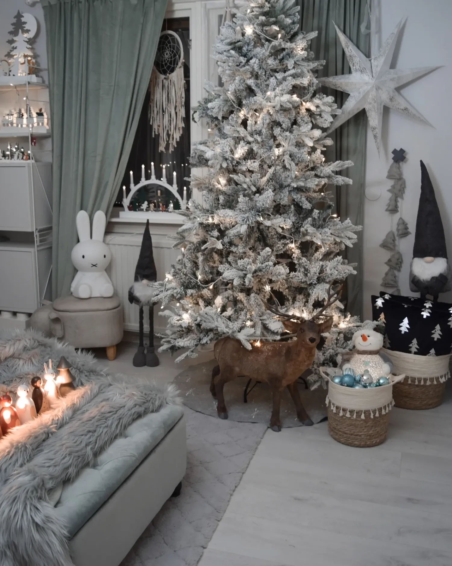 Online Beliani Albero natalizio innevato TOMICHI Bianco Bianco Nero Verde