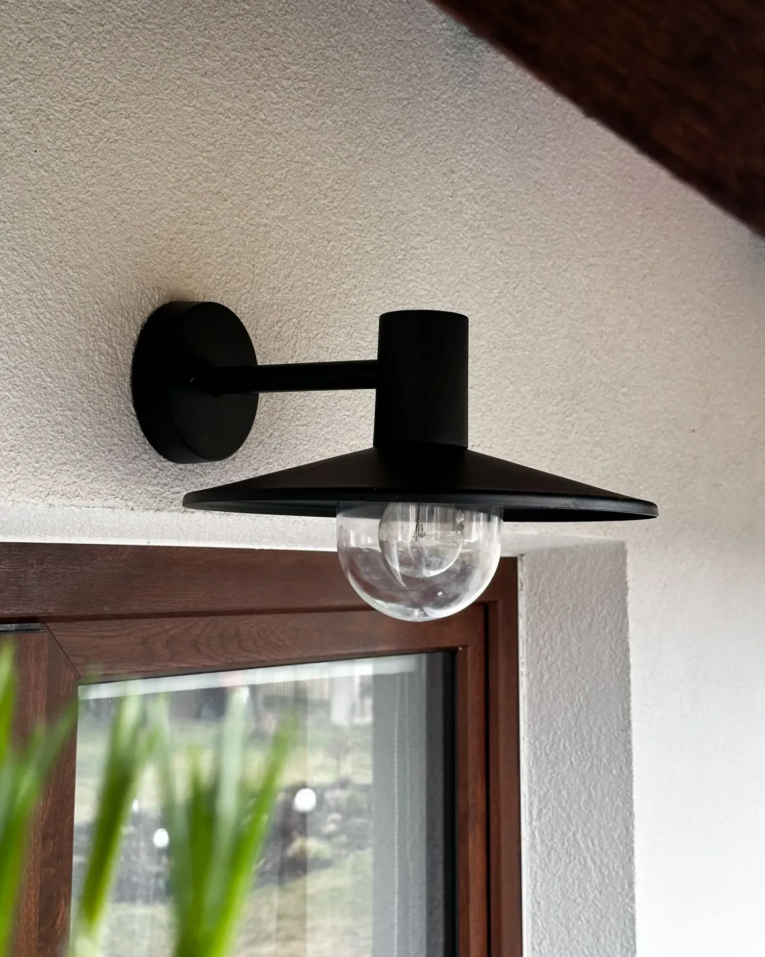 Discount Beliani Applique a per esterni BARALIA Nero