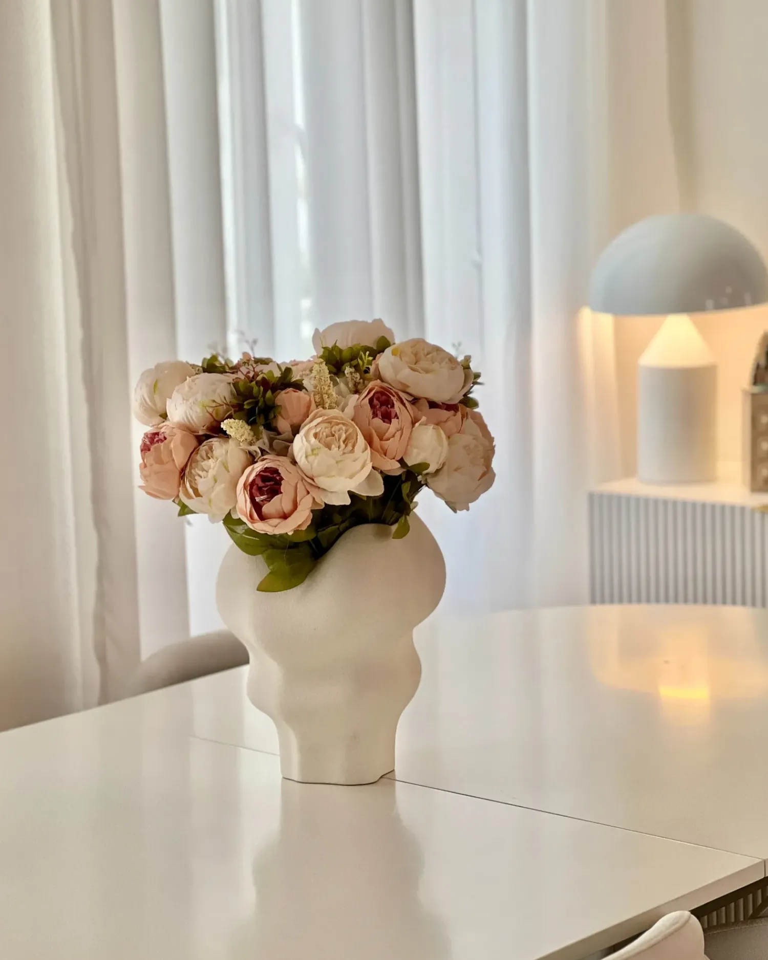 Outlet Beliani Bouquet di fiori artificiali RAPOSA 45 cm Rosa pastello Rosa Verde