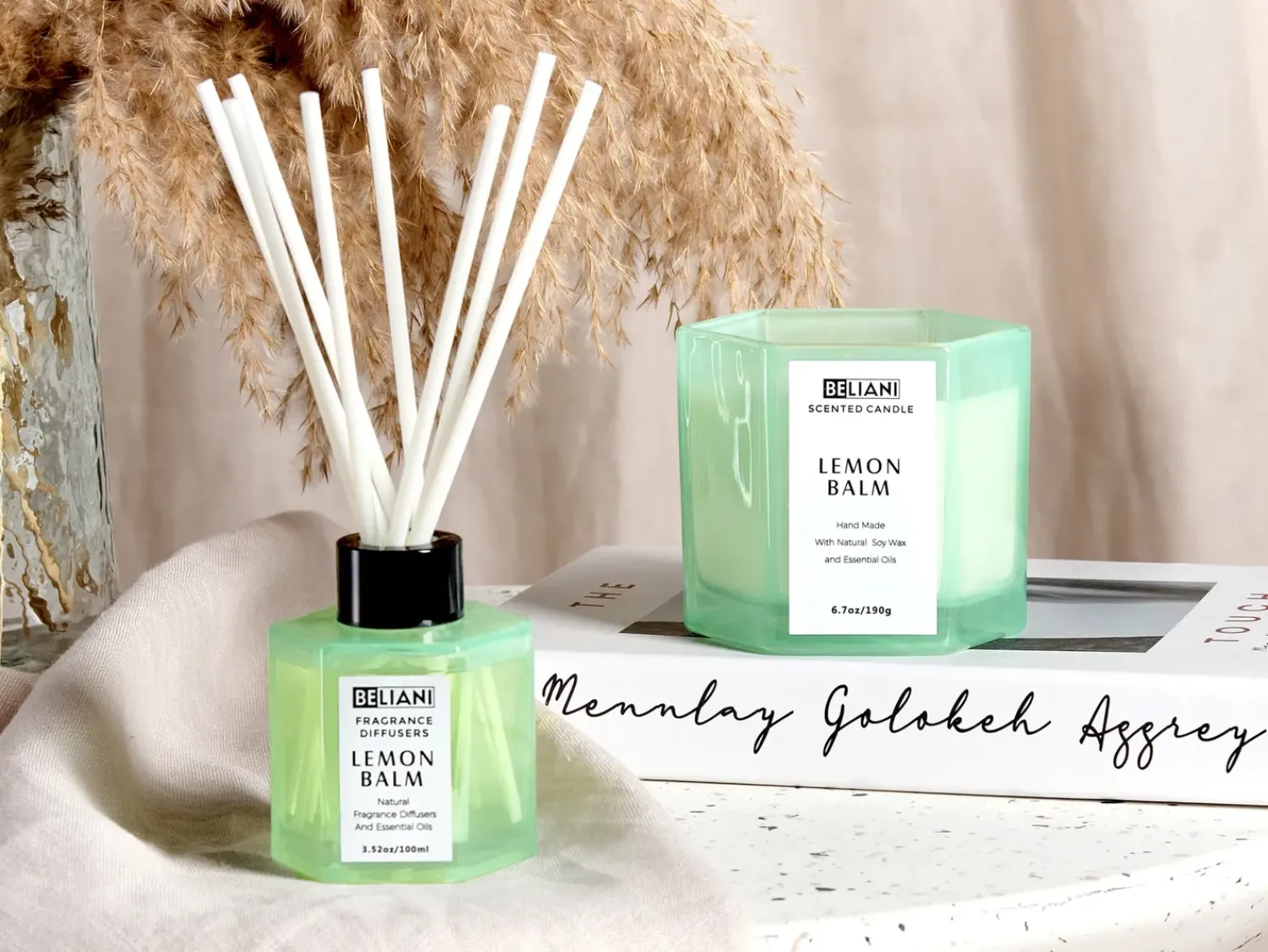 Clearance Beliani Candela Profumata con Diffusore di Fragranze CLASSY TINT Cera di Soia Note fresche Verde