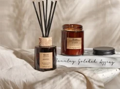 Beliani Candela Profumata con Diffusore di Fragranze DARK ELEGANCE 9 cm Marrone