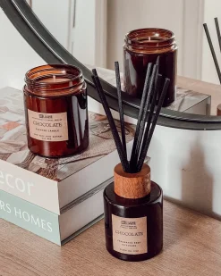 Beliani Candela Profumata con Diffusore di Fragranze DARK ELEGANCE 9 cm Marrone
