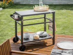 Beliani Carrello portavivande da giardino STALETTI Metallo Nero