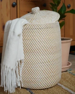 Outlet Beliani Cestino GADIS Rattan Naturale Bianco Naturale