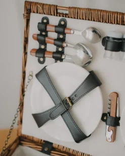 Outlet Beliani Cesto da Picnic PRUNEAU Vimini Marrone Bianco Marrone