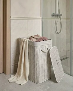 Beliani Cesto per la biancheria Con coperchio TRANCURA Tessuto 72 L Bianco