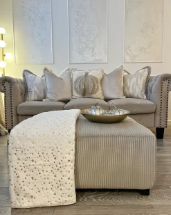 Discount Beliani Coperta ALAZEYA Bianco sporco Beige Oro