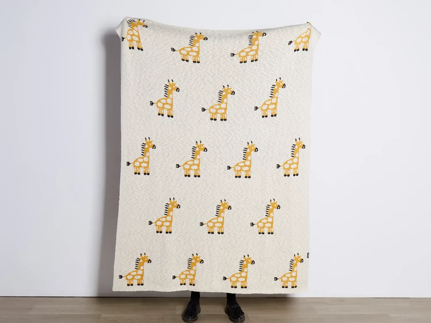 Sale Beliani CHILARI Cotone 130 x 170 cm Beige Beige Giallo Nero
