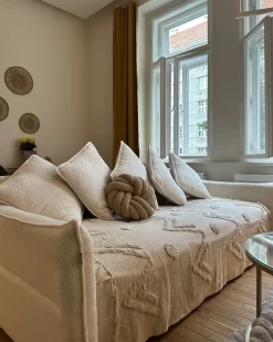 Beliani Coperta FATEHPUR Cotone 130 x 180 cm Beige