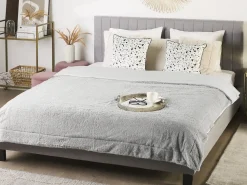 Beliani Coperta GELIK 180 x 200 cm chiaro Grigio