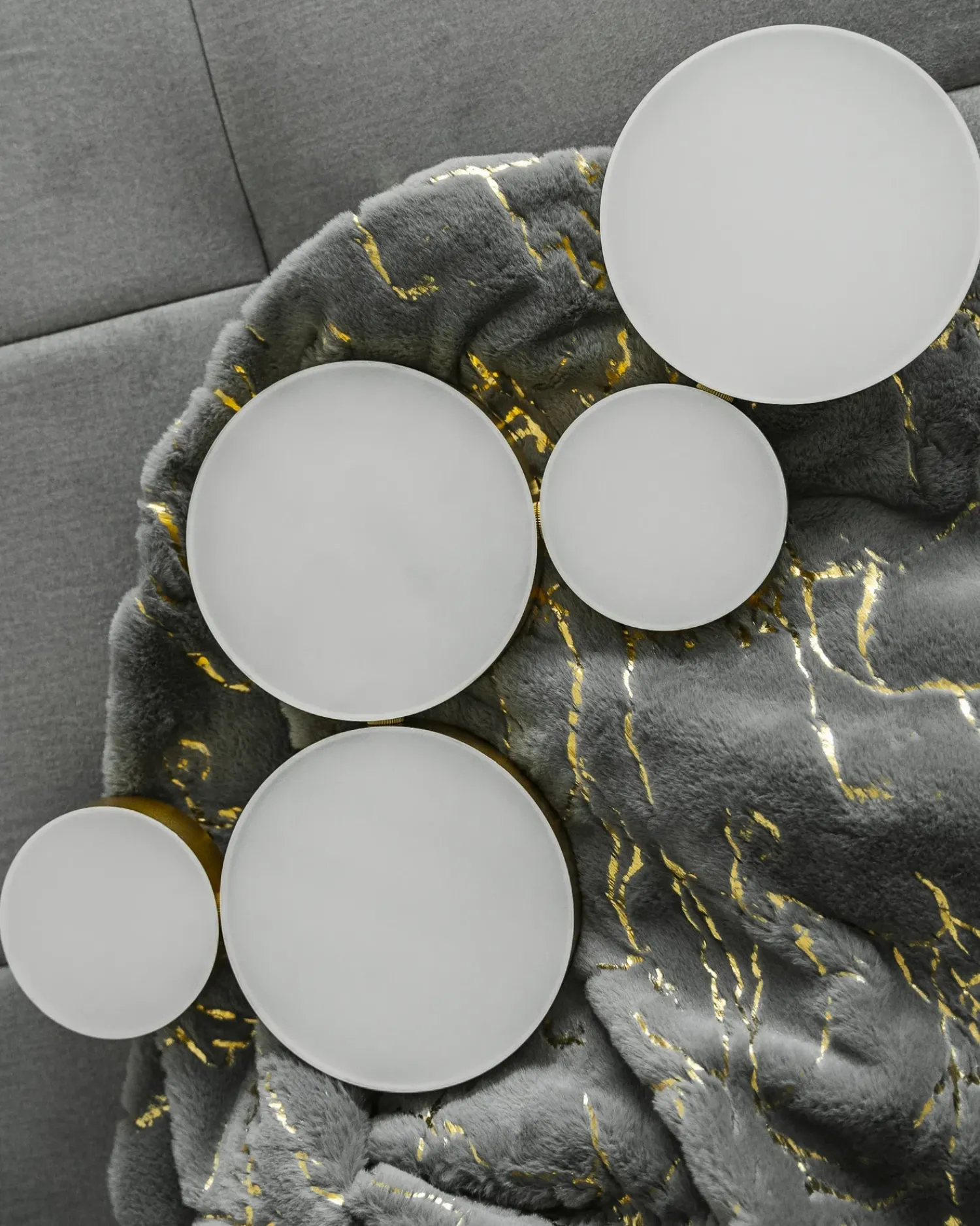 Outlet Beliani Coperta GODAVARI Grigio Oro Grigio