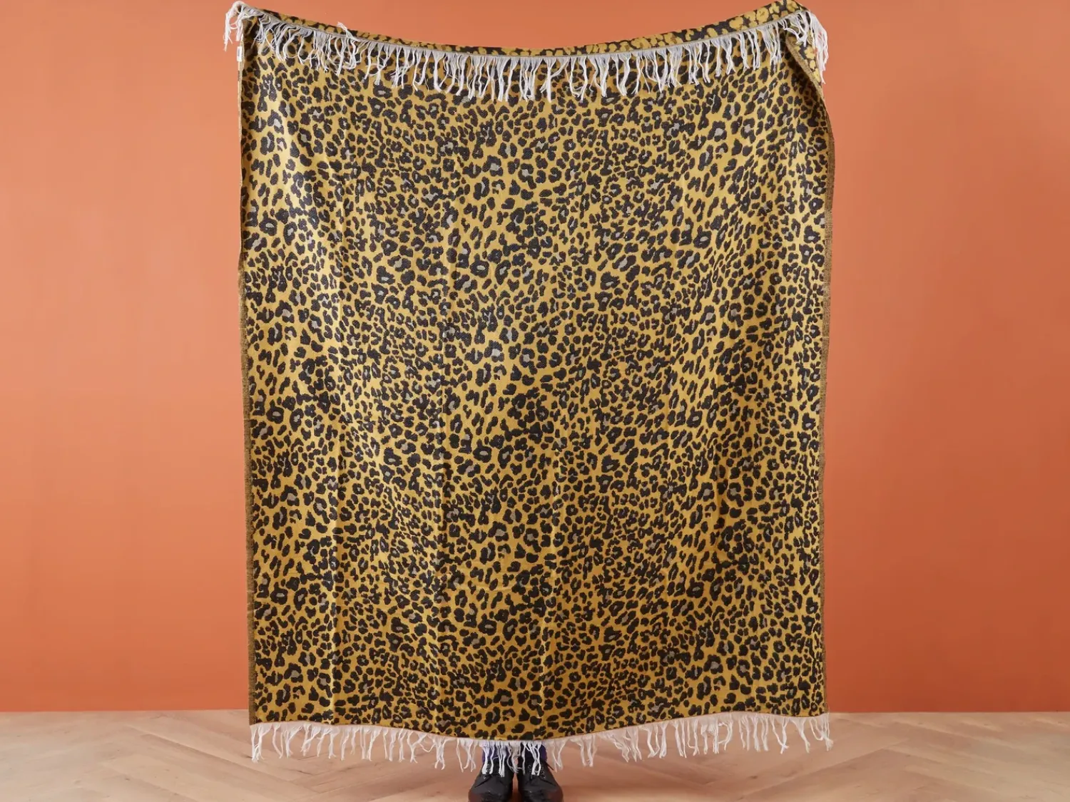 Discount Beliani Coperta JAMUNE 130 x 170 cm Marrone Bianco Marrone Nero