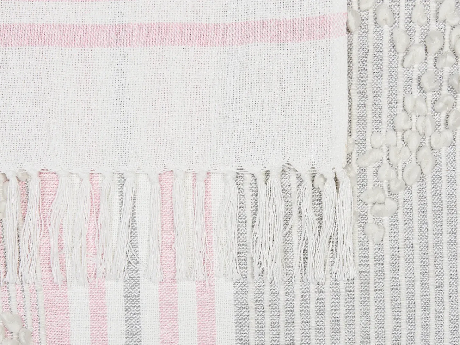 New Beliani Coperta KAMAN Tessuto 125 x 150 cm Rosa