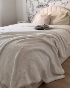 Best Beliani Coperta MIRGE 125 x 150 cm Bianco