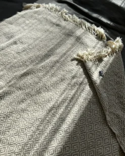 Clearance Beliani Coperta MITYAL Cotone 125 x 150 cm Tortora Beige Grigio