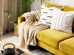 Hot Beliani Coperta NAMDU 125 x 150 cm sabbia Beige
