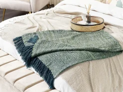 Clearance Beliani Coperta PAIRE Tessuto 130 x 170 cm Foglia di tè Blu Verde