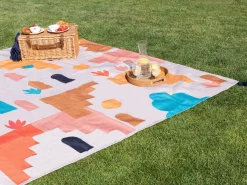 Online Beliani Coperta per picnic KAMBAR 200 x 200 cm Multicolore Bianco Blu Giallo Multicolore