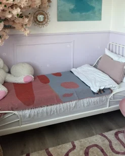New Beliani Coperta RESHA 130 x 170 cm Multicolore Blu Rosa Multicolore