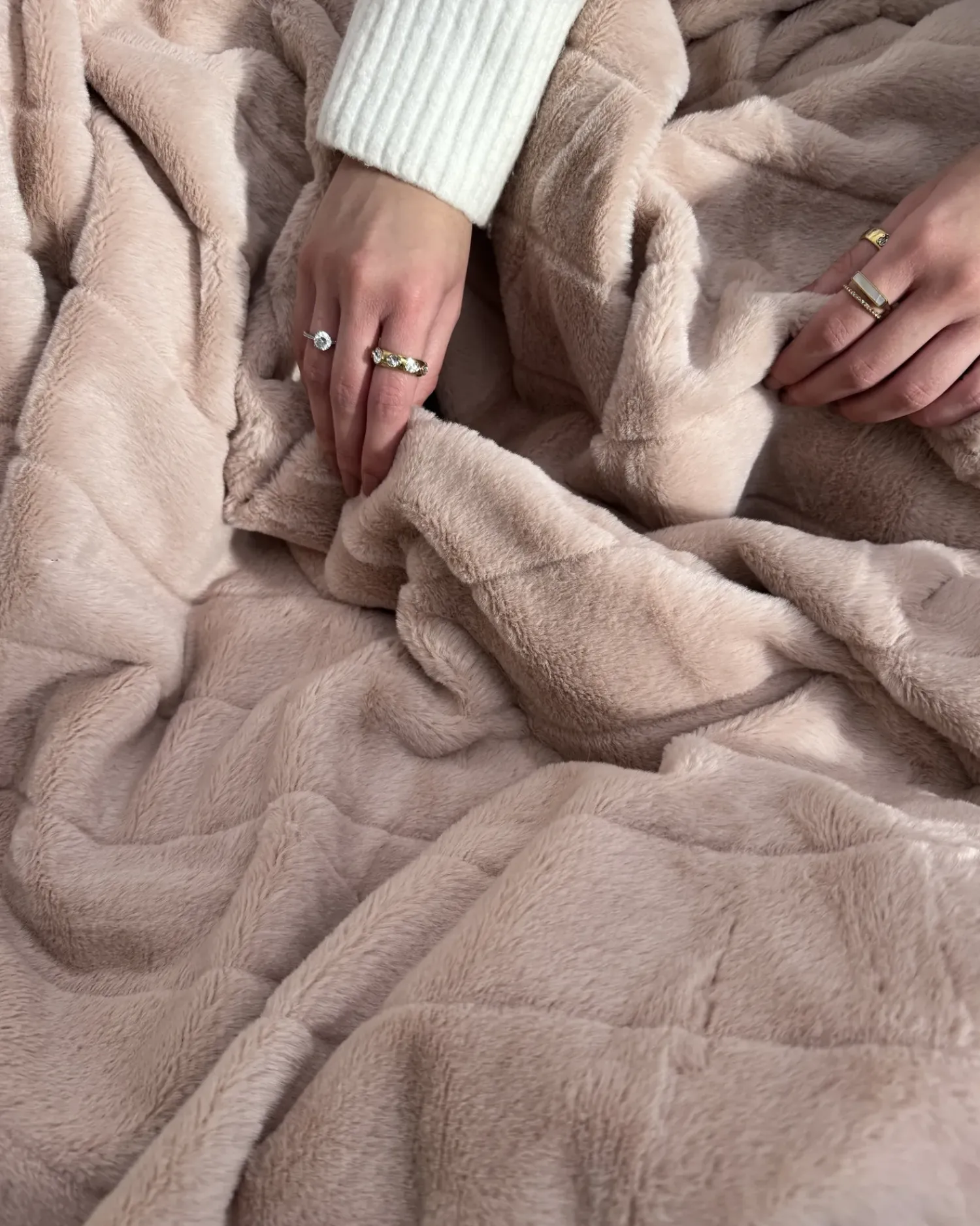 New Beliani Coperta SMAHRA pastello Rosa