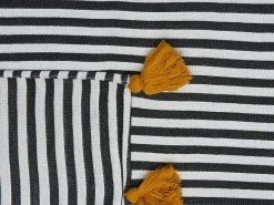 Clearance Beliani Coperta SUNWAL Tessuto 130 x 170 cm Nero/Bianco Arancione Bianco Nero