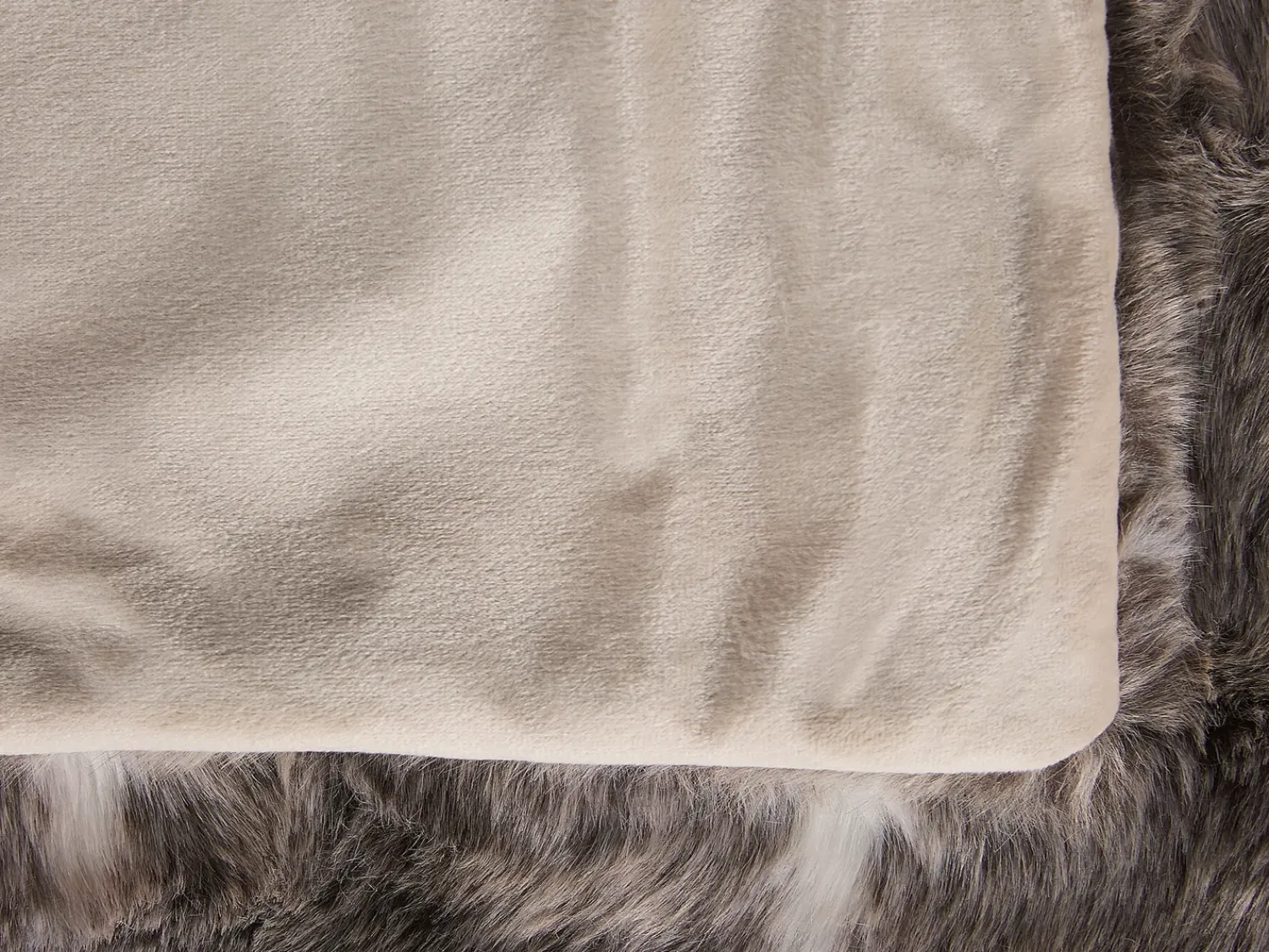 Beliani Coperta TADDART Tessuto Marrone Bianco Marrone Grigio