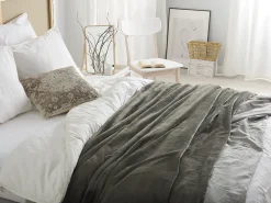 Best Beliani Coperta TERKE 200 x 220 cm scuro Grigio