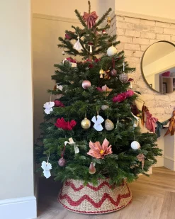 Outlet Beliani Copri base per albero di Natale GLACE Alghe marine Rosso 60 cm Naturale Rosso