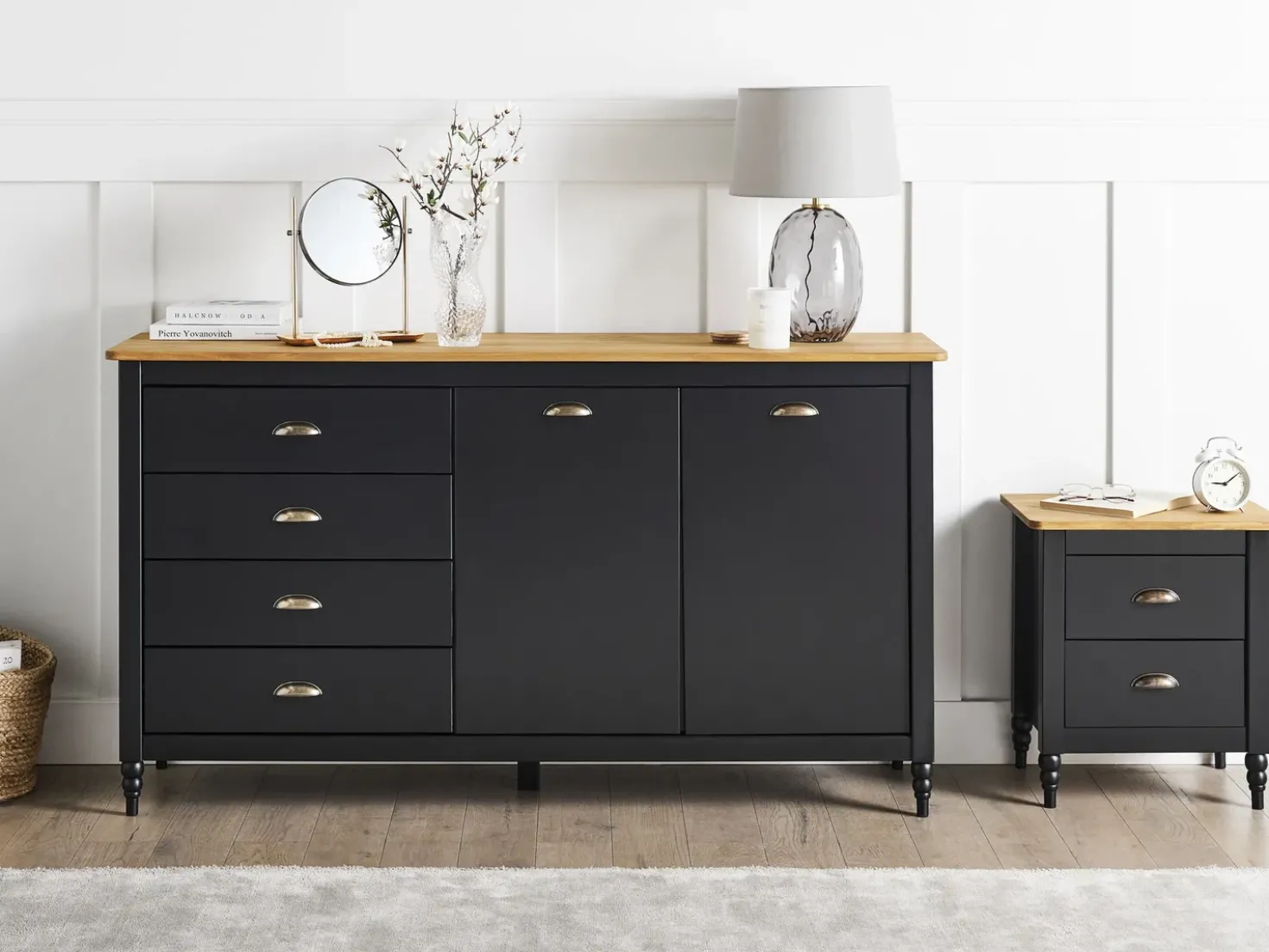 Credenza a 2 ante SHILLINGTON Legno di pino Nero
