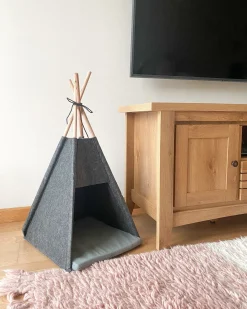 Outlet Beliani Cuccia per animali ULUBEY Feltro scuro Grigio