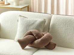 Discount Beliani Cuscino decorativo GLADIOLUS Bouclé 172 x 14 cm Tinta unita Marrone