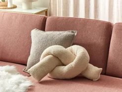Beliani Cuscino decorativo GLADIOLUS Bouclé 172 x 14 cm Tinta unita Beige