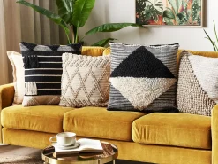New Beliani Cuscino decorativo KHORA Cotone 50 x 50 cm Nero Trama geometrica Beige Nero