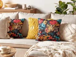 Online Beliani Cuscino decorativo PROTEA Velluto 45 x 45 cm Multicolore Trama floreale Giallo Rosso Verde Multicolore