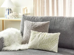 Beliani Cuscino decorativo SPANDOREA Cotone 30 x 50 cm Verde Trama di piante Bianco Verde