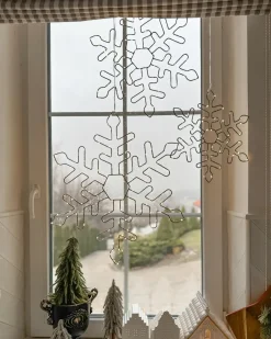 Best Beliani Decorazione da appendere all'aperto LED LOHELA Fiocco di neve 30/39/50 cm Argento