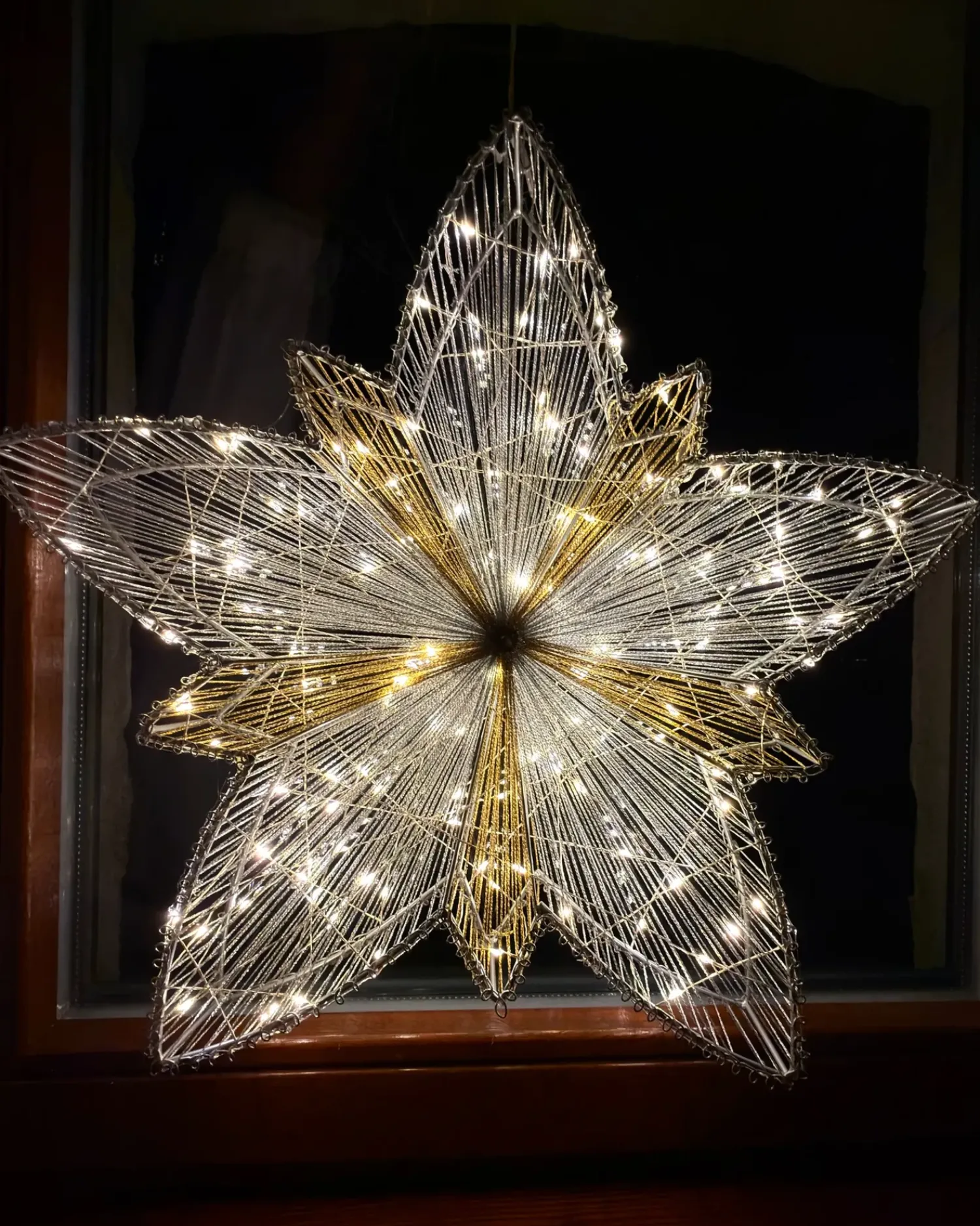 Sale Beliani Decorazione da appendere all'aperto LED HOFSOS Stella 50 cm Argento