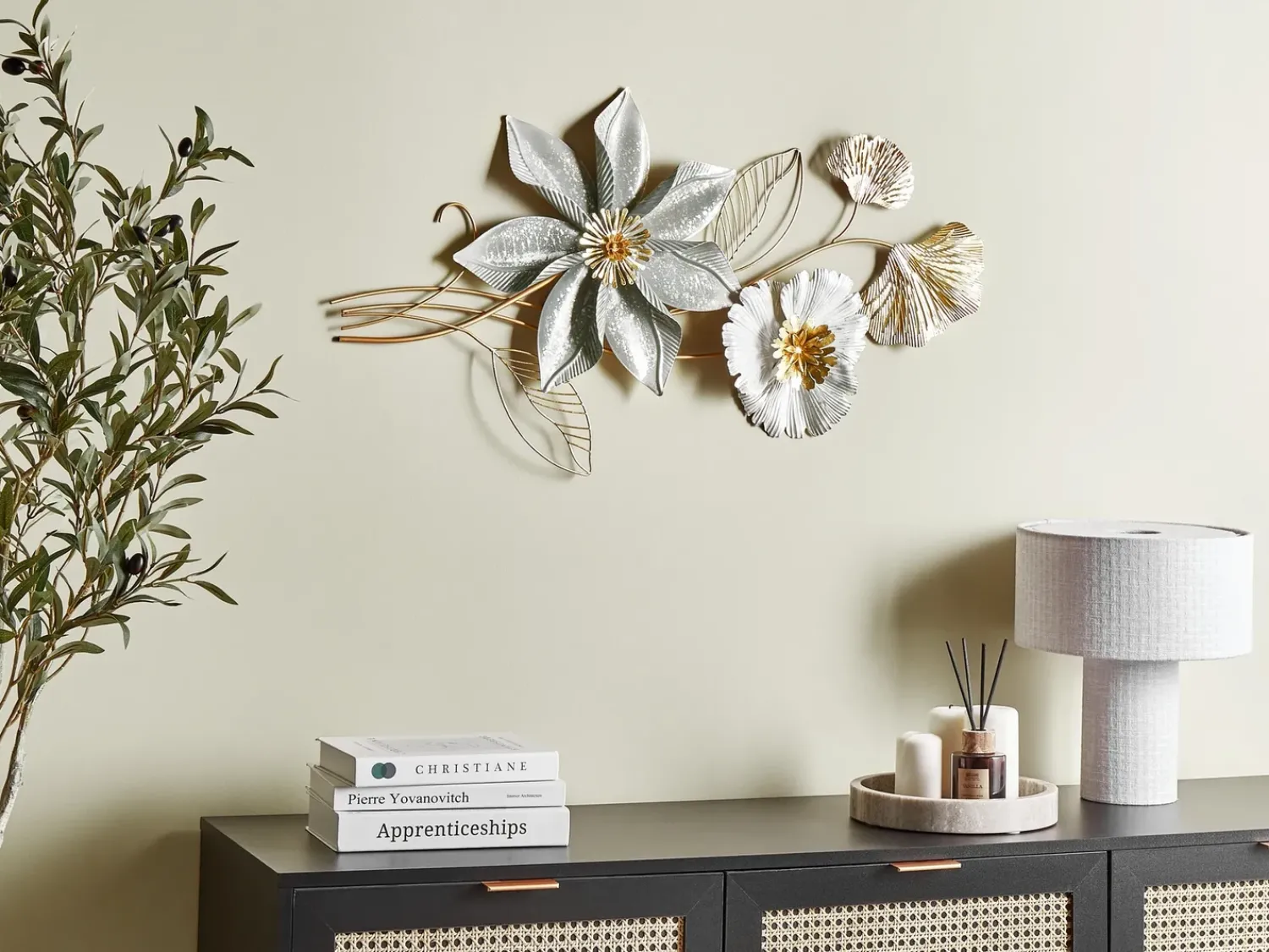 Beliani Decorazione da parete Fiore EUROPIUM Metallo 46 cm Oro Bianco Oro Verde