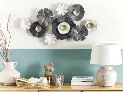 Beliani Decorazione da parete Fiore POTASSIUM Metallo 49 cm Grigio Beige Bianco Grigio Oro