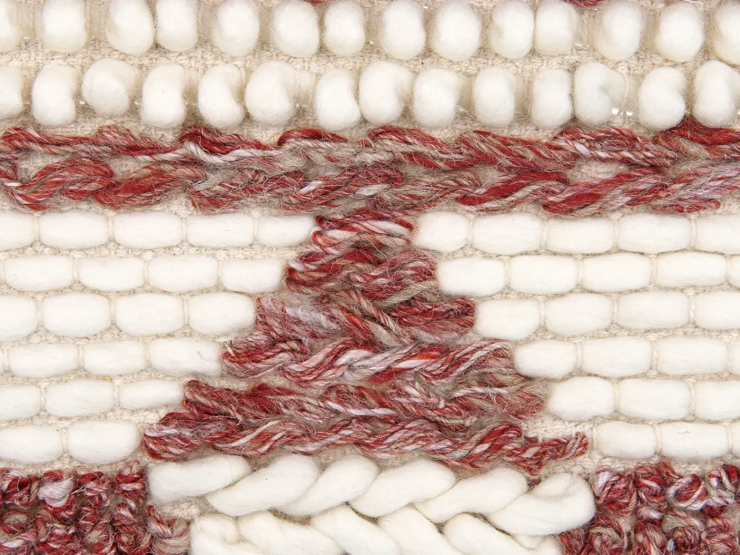 Online Beliani Decorazione da parete in tessuto SAIF Lana 90 cm Rosso Beige Rosso