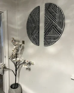 Hot Beliani Decorazione da parete MANDAU Vetro 76 cm Nero Bianco Nero