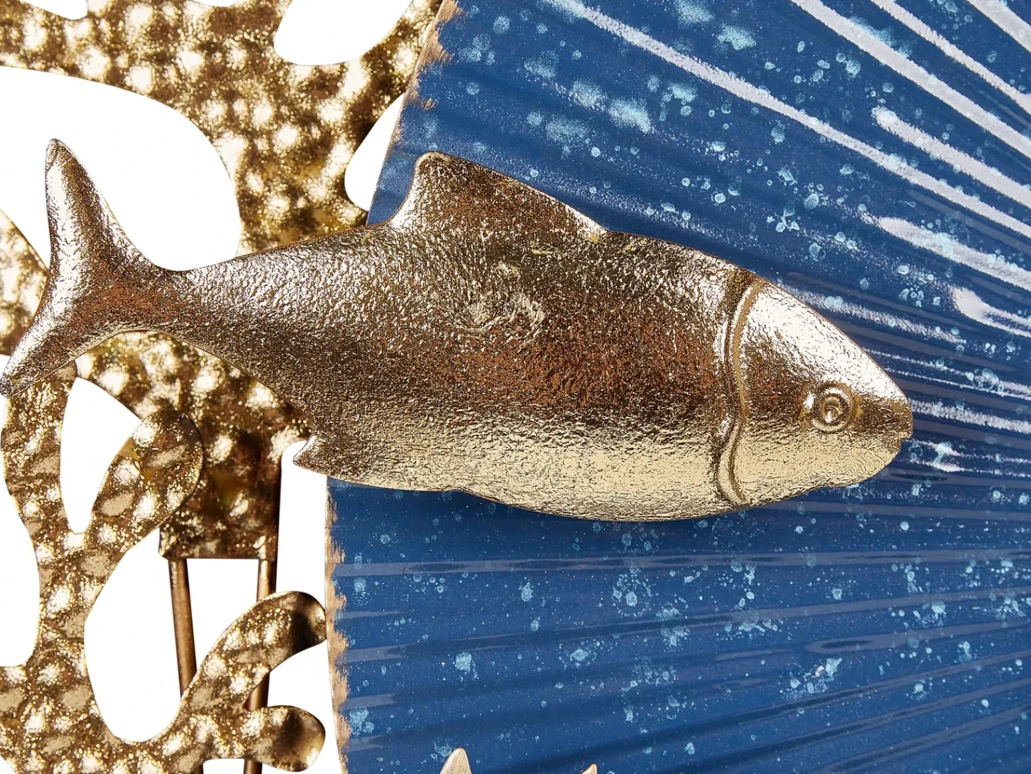 Sale Beliani Decorazione da parete Pesce BARIUM Metallo 48 cm Blu Blu Oro