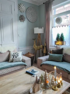 Beliani Decorazione natalizia a pavimento PELLO Renna 126 cm Oro