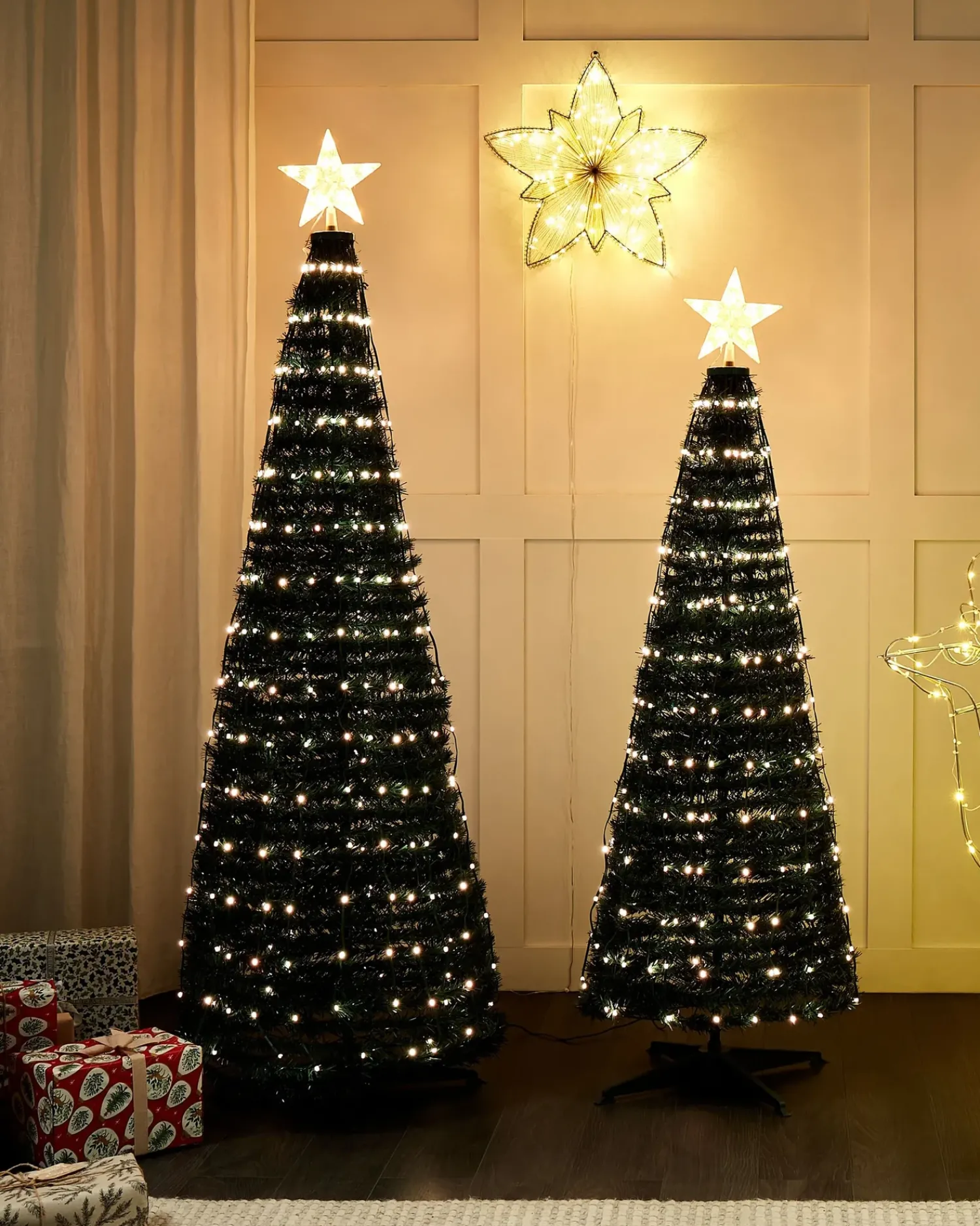Best Beliani Decorazione natalizia a pavimento Smart LED con App SAARLOQ Albero di Natale Verde