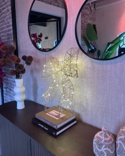 New Beliani Decorazione natalizia LED FILSO Fiocco 56 cm Oro