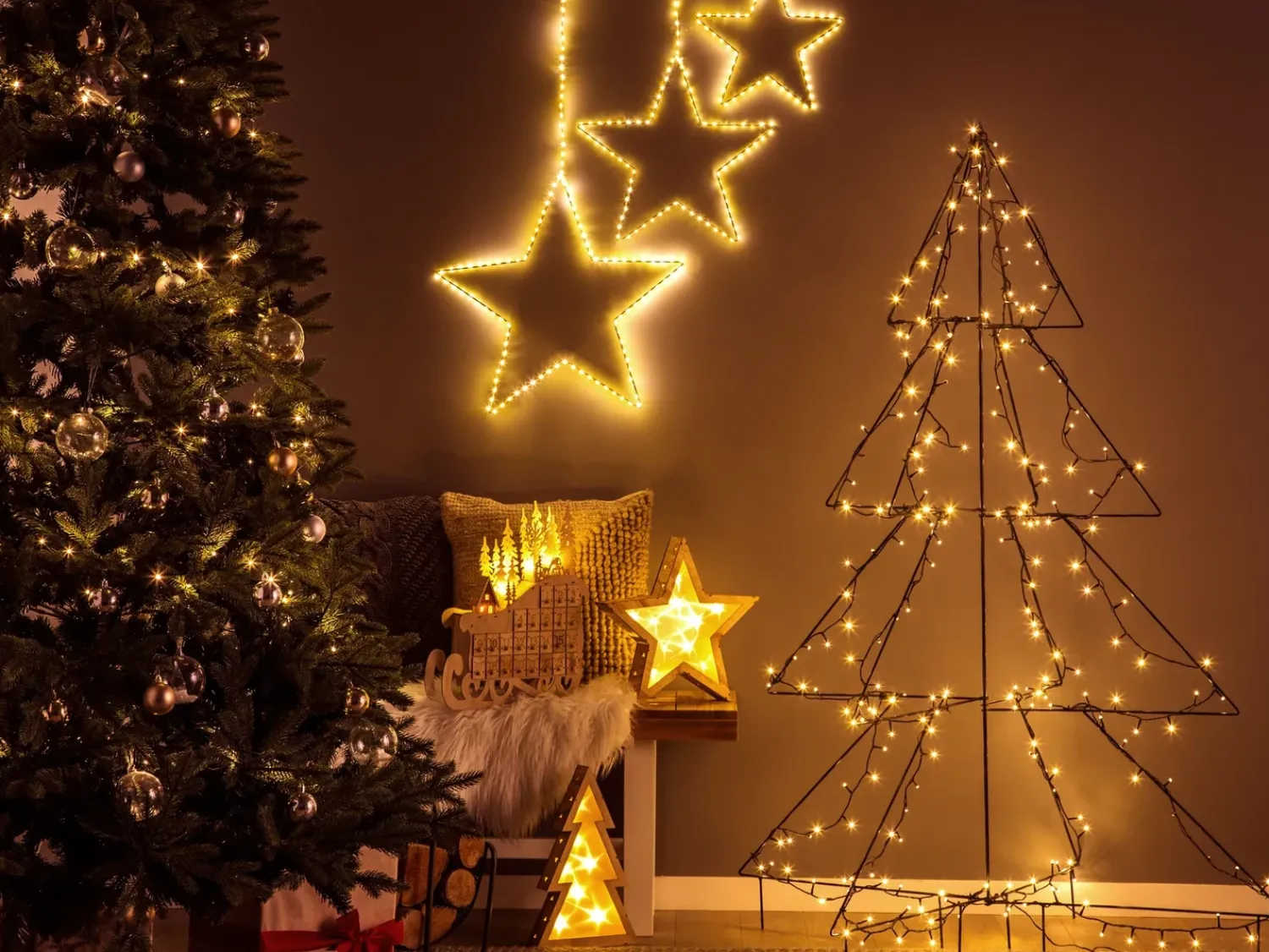 New Beliani Decorazione natalizia LED IMPALA Calendario dell'Avvento 40 cm chiaro Marrone